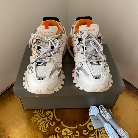 NEW Balenciaga Track White Orange - Picture 8 of 8